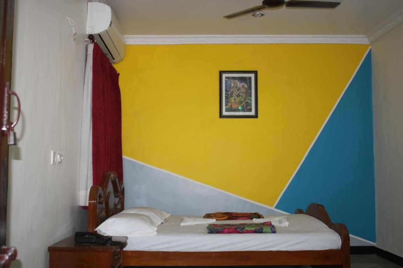 Hotel Sudhiksha Deluxe Rameshwaram Exterior photo