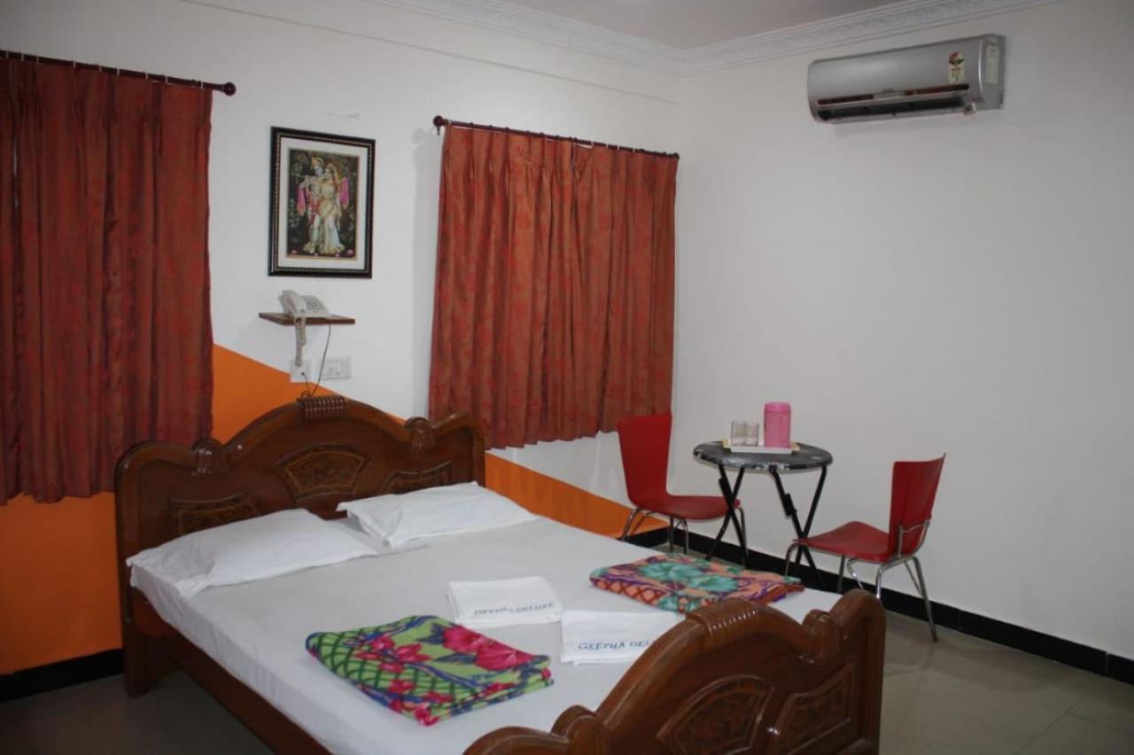Hotel Sudhiksha Deluxe Rameshwaram Exterior photo