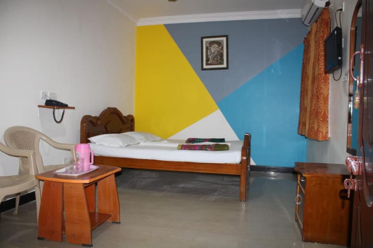 Hotel Sudhiksha Deluxe Rameshwaram Exterior photo